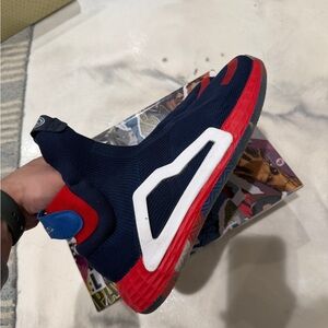 Adidas Next Level marvel captain America